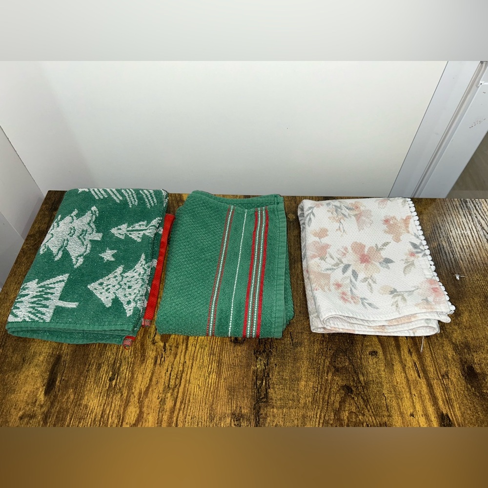Assorted Hand Towels